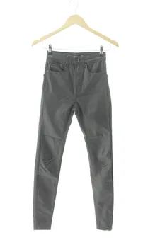 Pantaloni 34 Stradivarius, foto 1 di 2