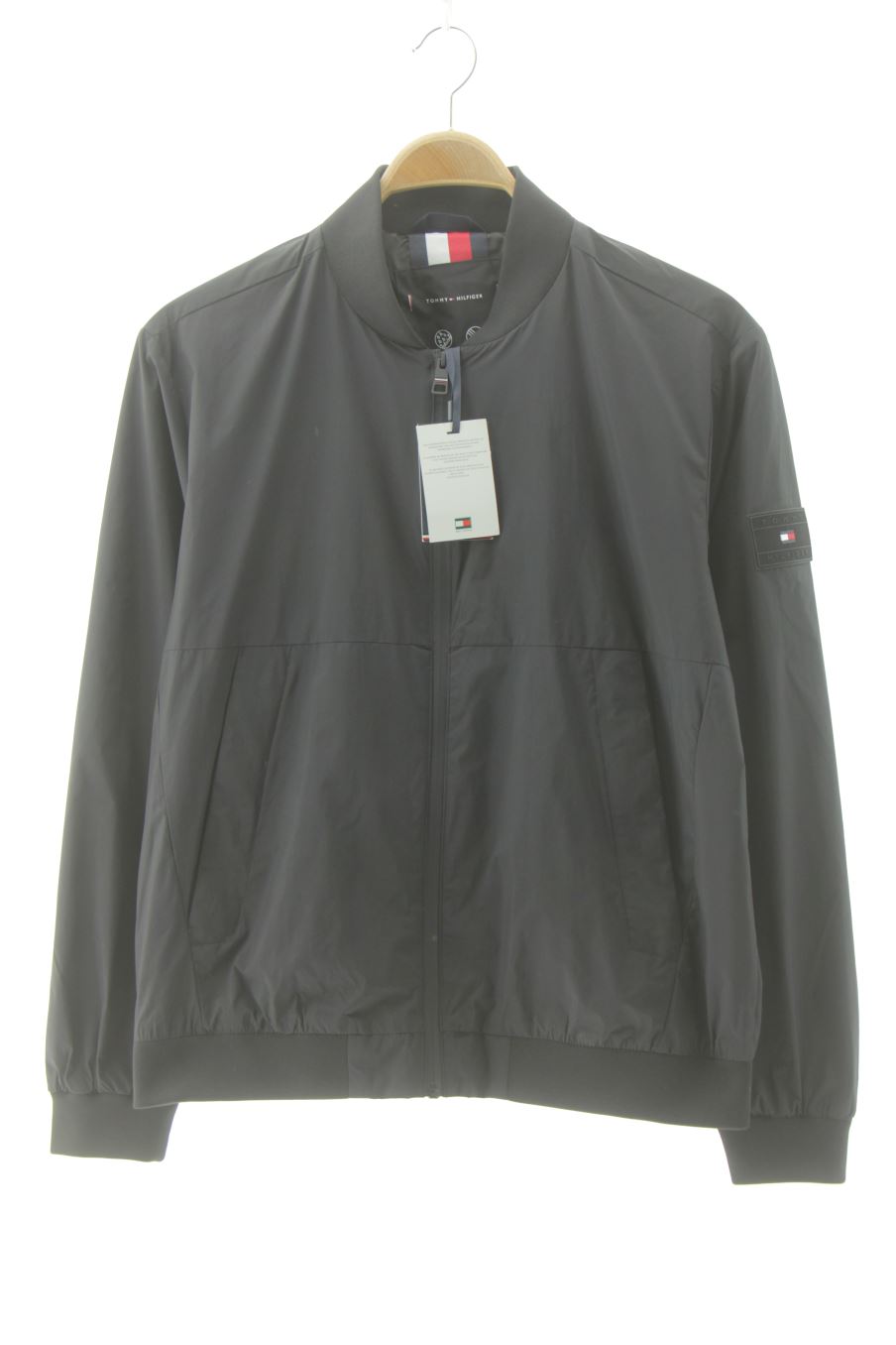 Vestes Tommy Hilfiger de la taille M
