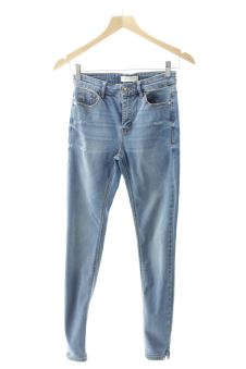 Jeans 34 Stradivarius, foto 1 di 2