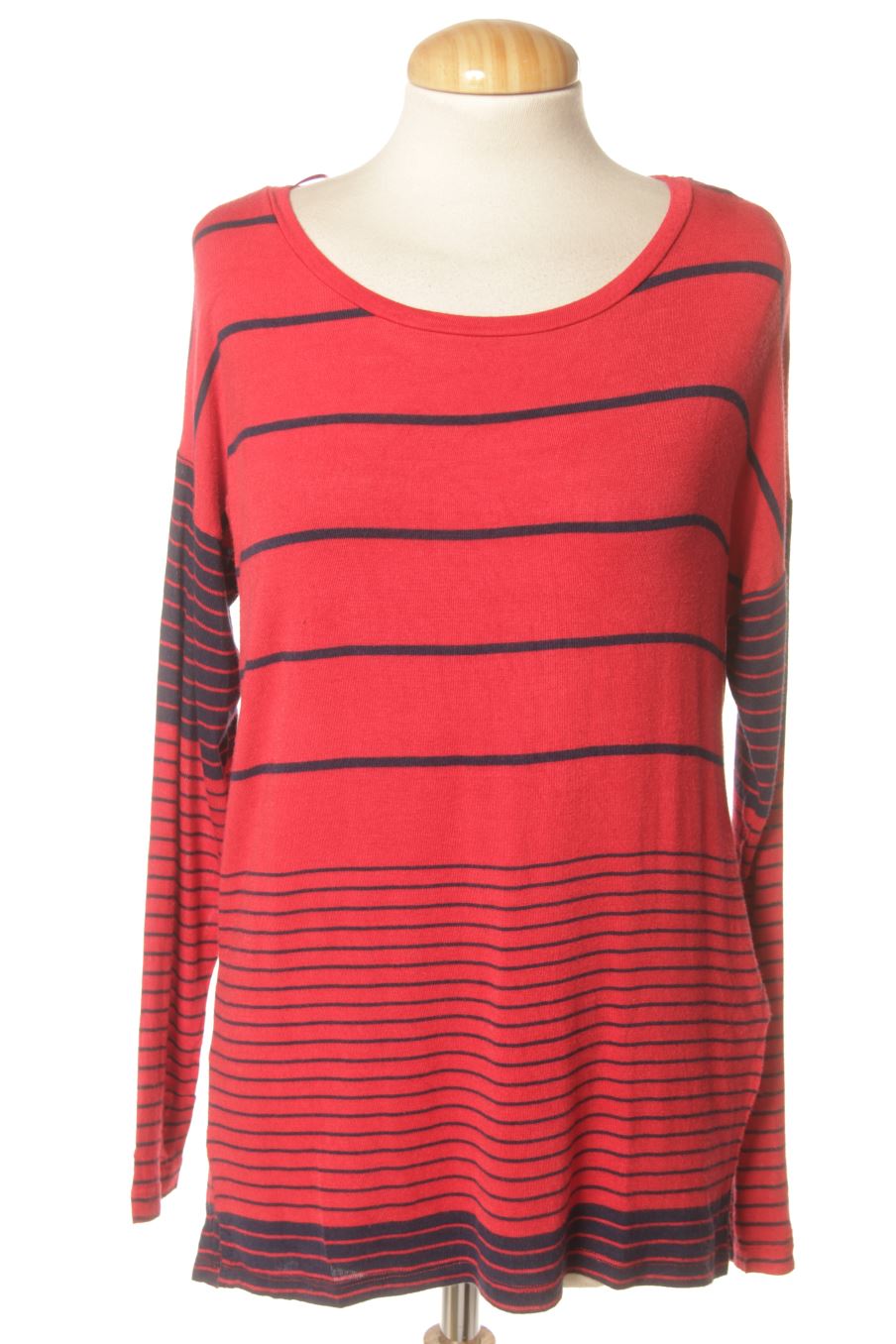 Pull Stradivarius de la taille L, de couleur rouge