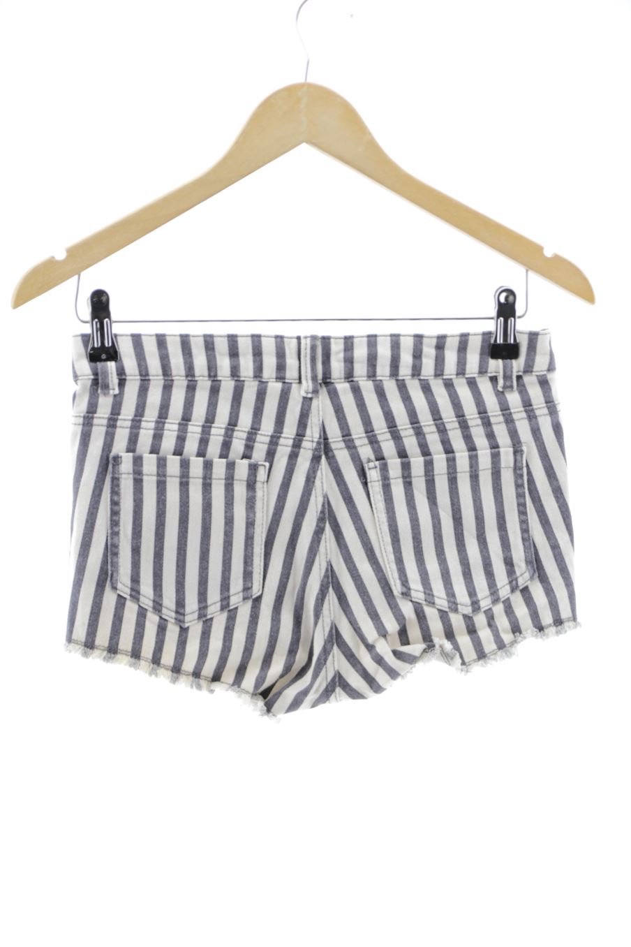 Pantalón corto de H&M de la talla 36, de color rayas de ropa vaquera
