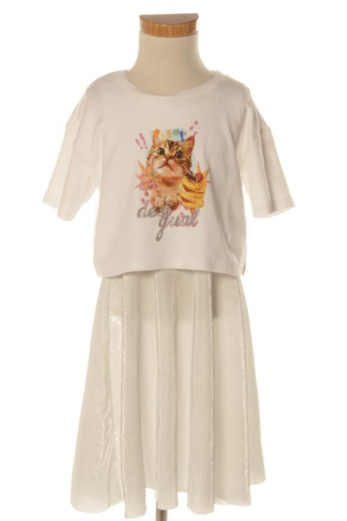 Aufwändiges Kleid