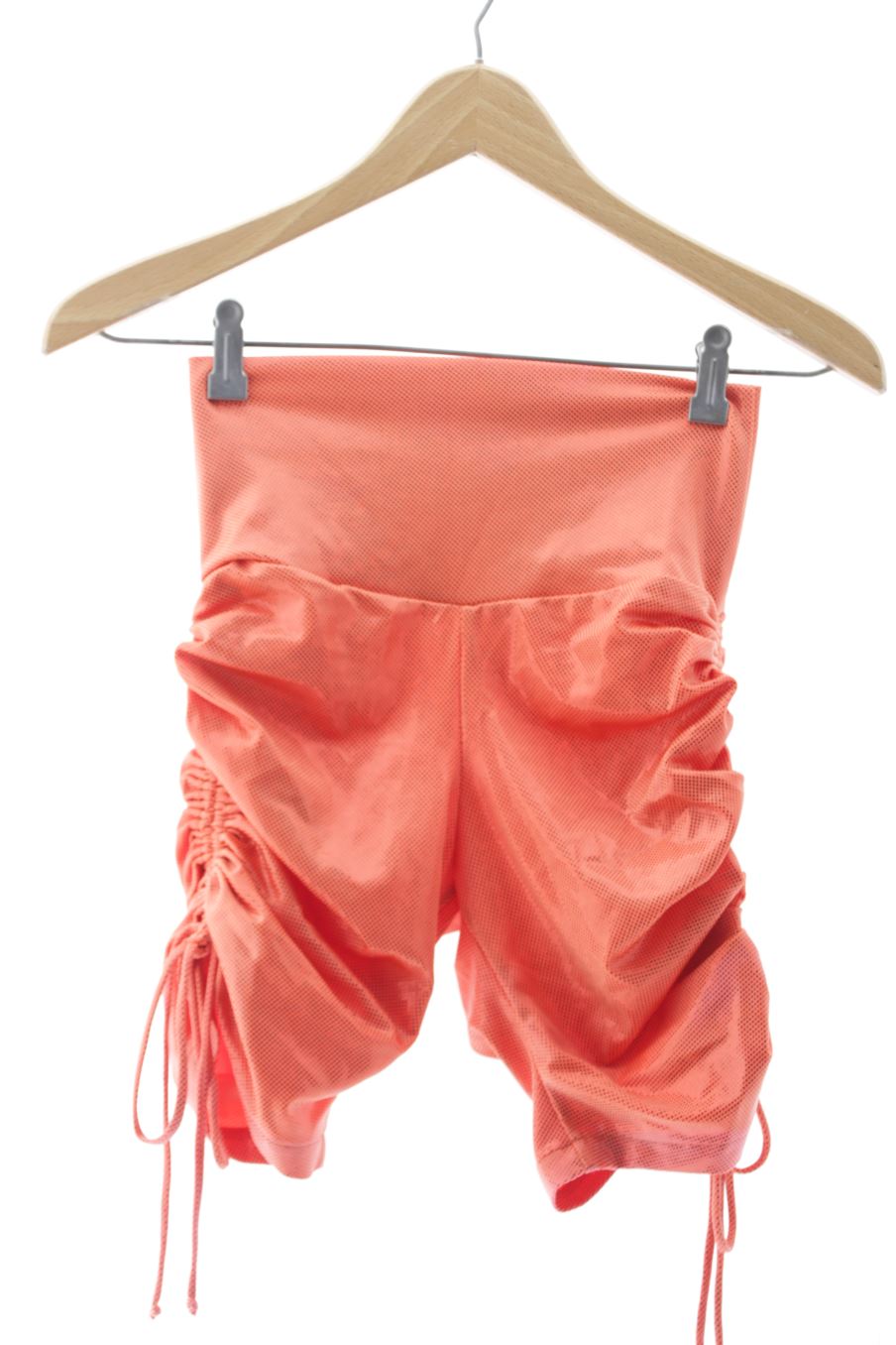 Shorts INTRODUCTIION de la taille S, de couleur orange