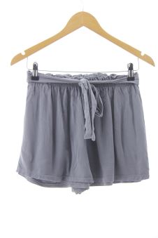 Shorts XS Made in italy, photo 1 sur 2