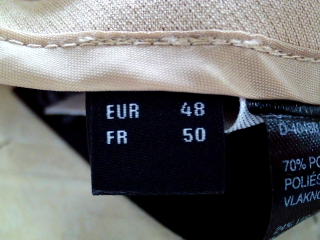 Pantalon C&A de la taille 50, de couleur marron