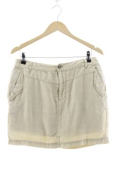 Aufwändiger Rock M Surkana