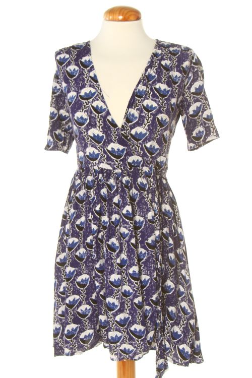 Einfaches Kleid