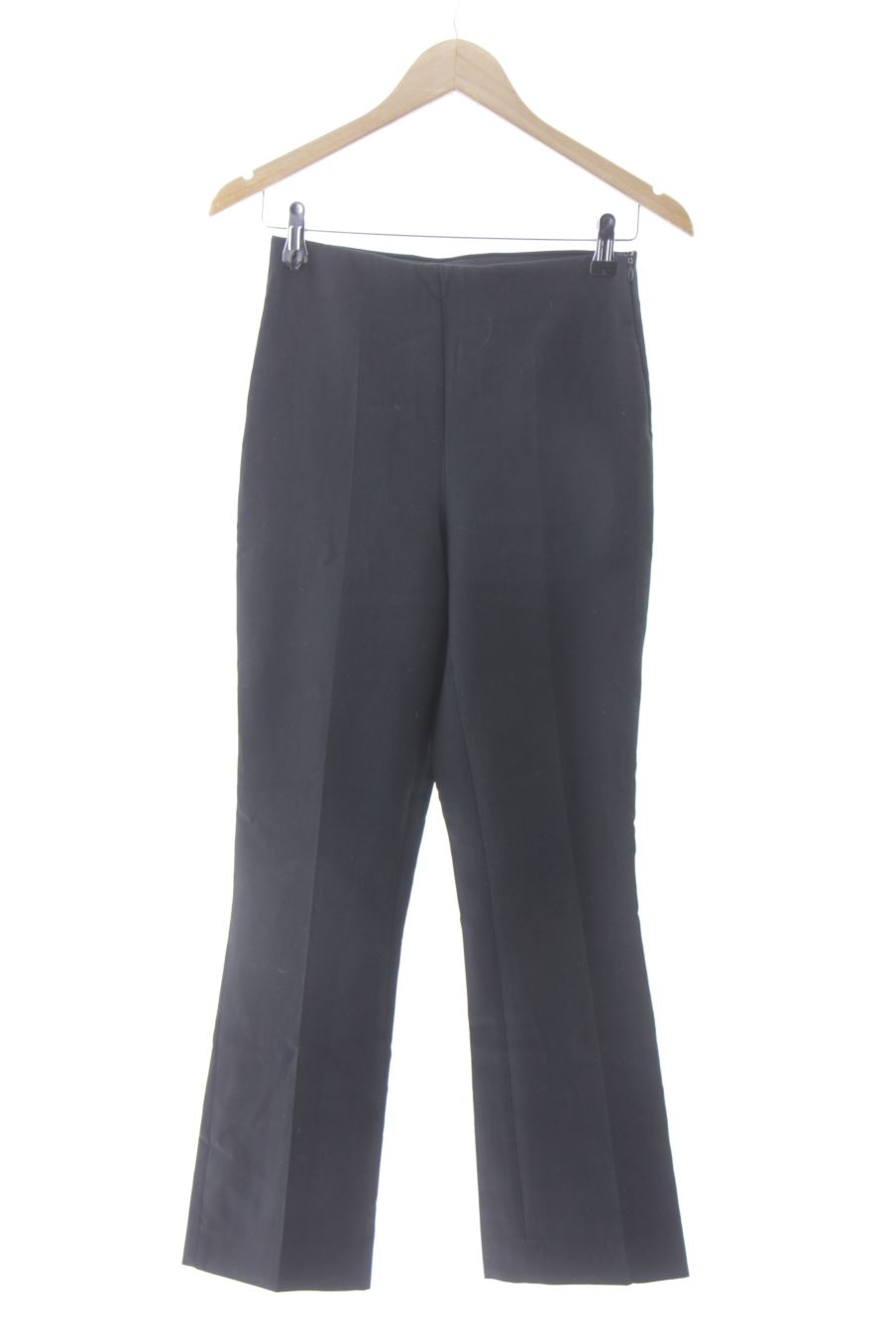 Pantalón de Zara de la talla XS, de color negro