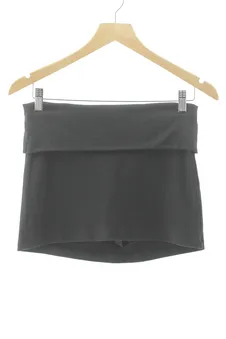 Pantaloni corti S Bershka, foto 1 di 2