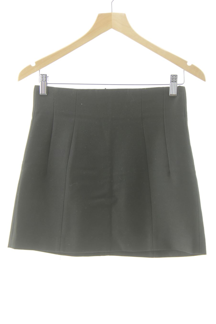 Jupe Zara de la taille S, de couleur noir