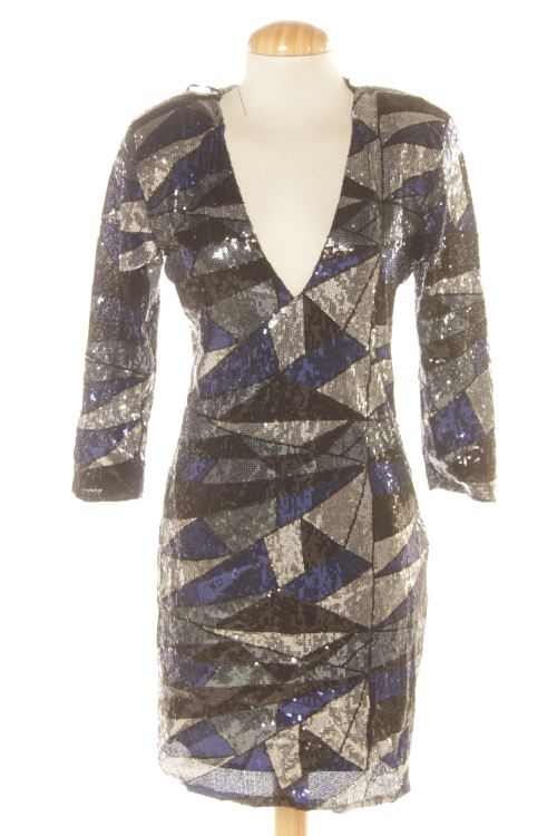 Aufwändiges Kleid
