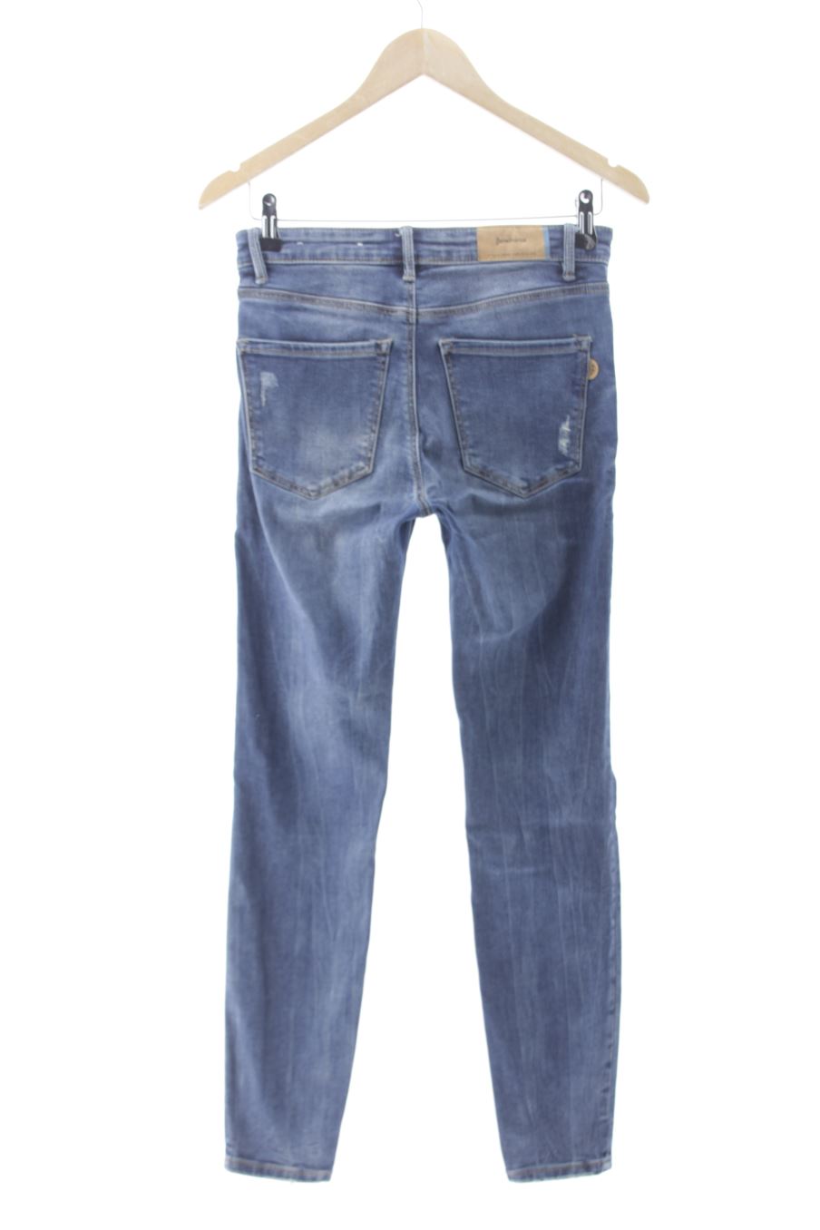 Vaquero de Stradivarius de la talla 36, de color azul de ropa vaquera