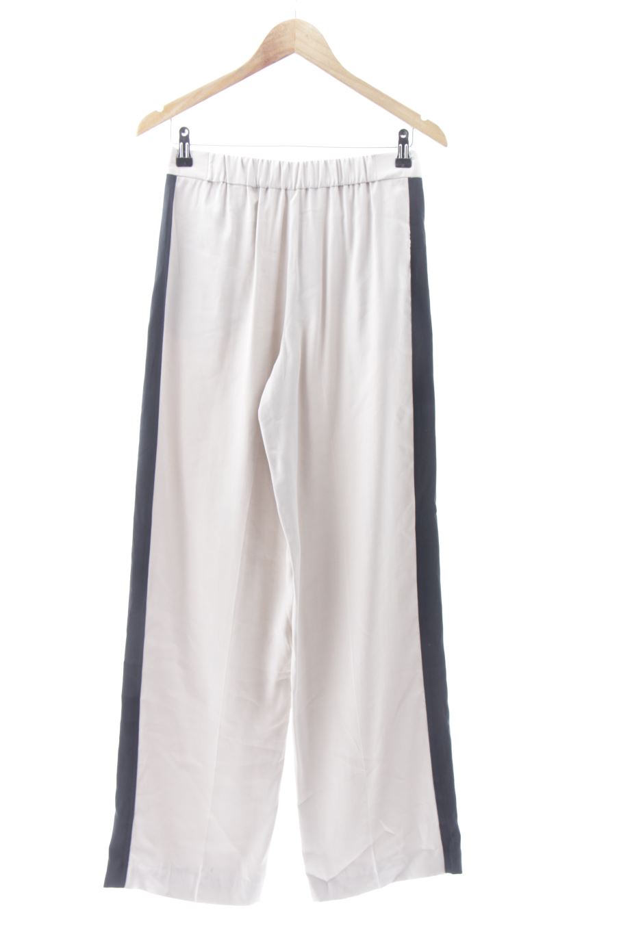 Pantalon Zara de la taille XS, de couleur beige