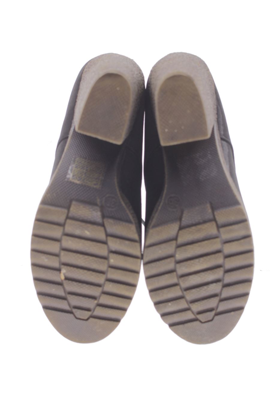 Botines de J.Z Hermanos de la talla 36, de color negro de
