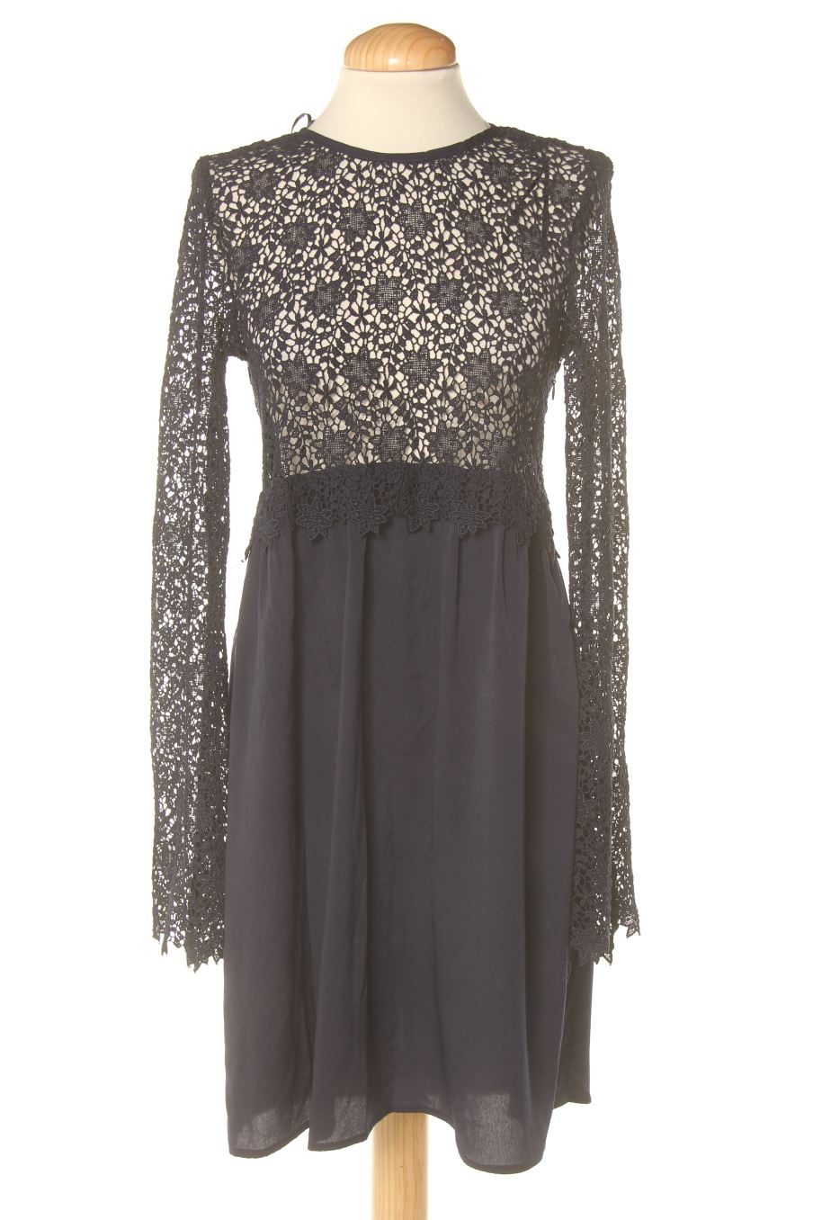 Einfaches Kleid von Trf (ZARA) Größe S, Farbe Marineblau, für