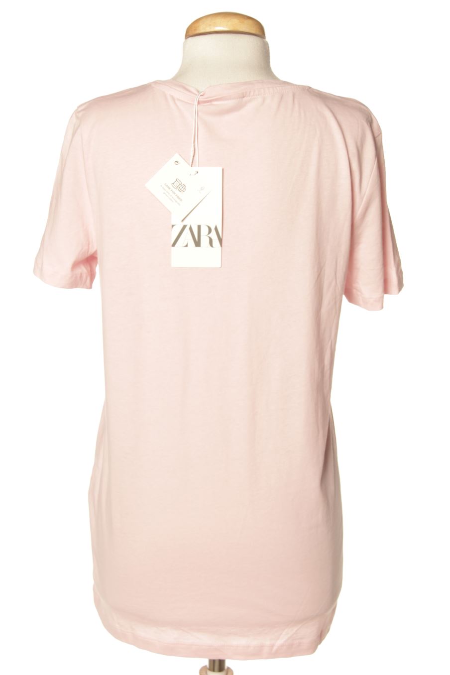 T-shirt Zara de la taille S, de couleur rose