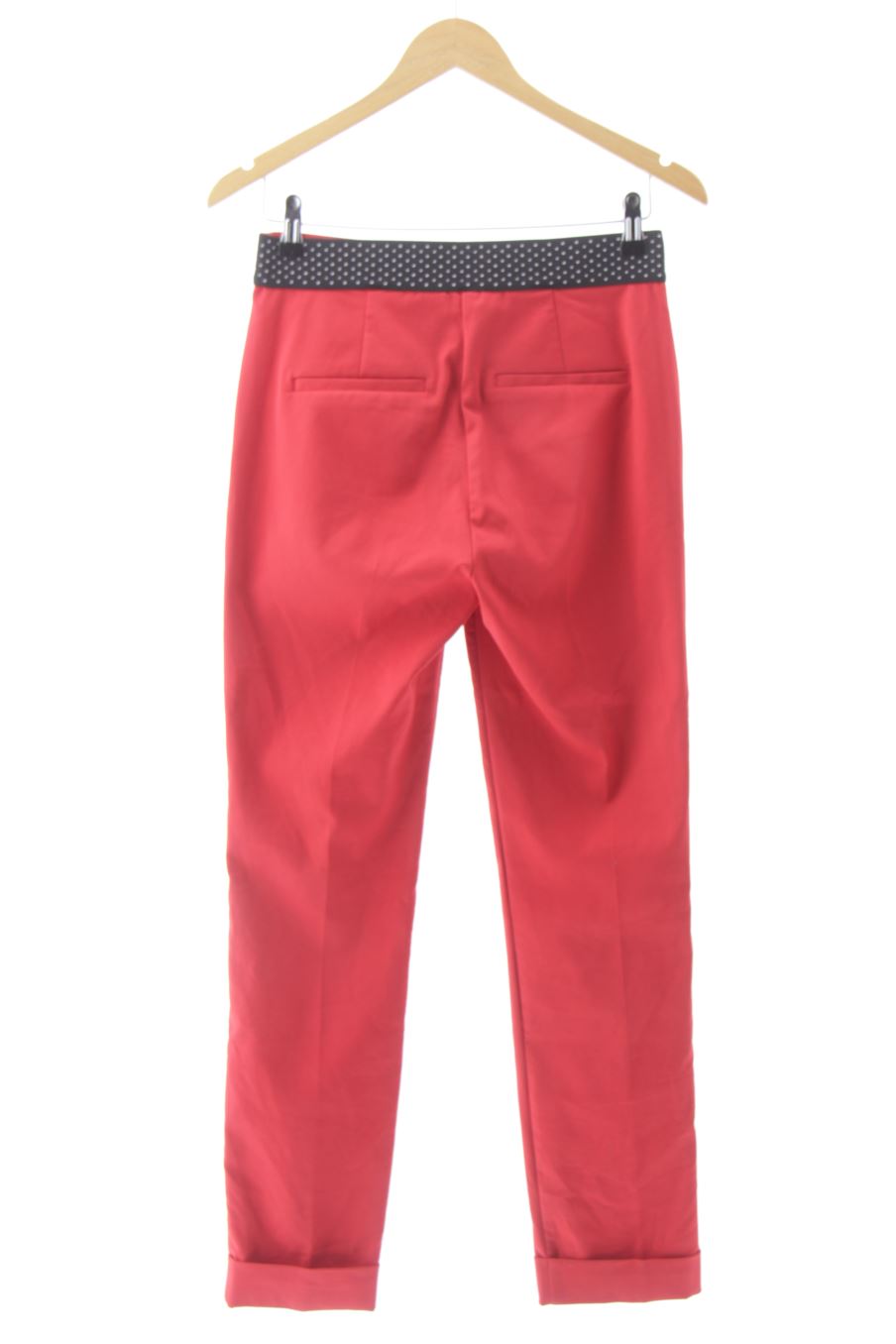 Pantalon Zara de la taille S, de couleur rouge