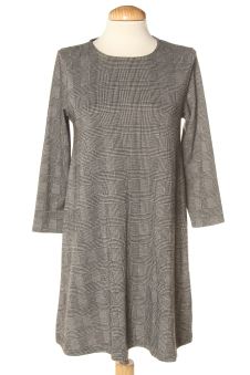 Vestido casual S Stradivarius, foto 1 de 2