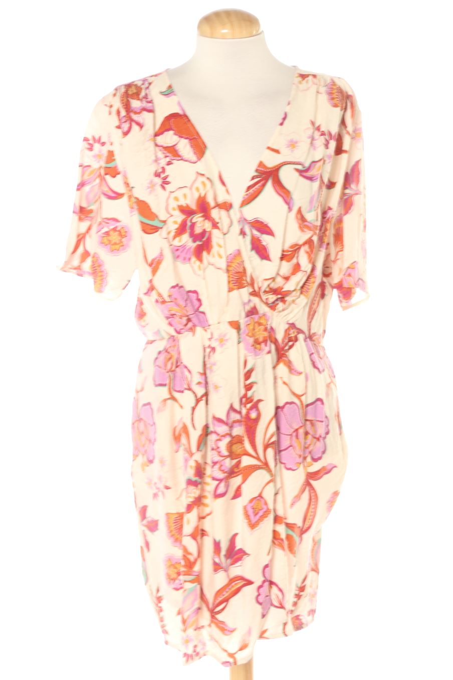 Vestido casual de Mango de la talla XL, de color flores