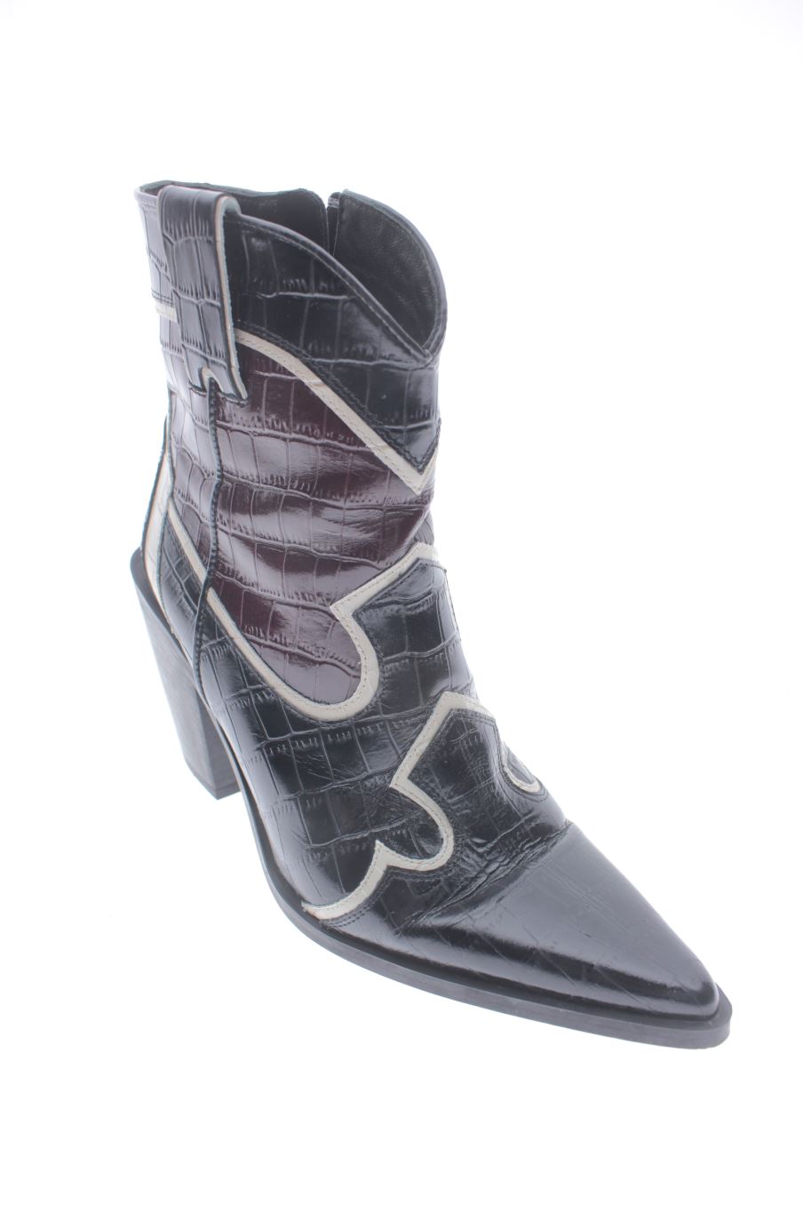 Botines de Zara de la talla 37, de color negro de