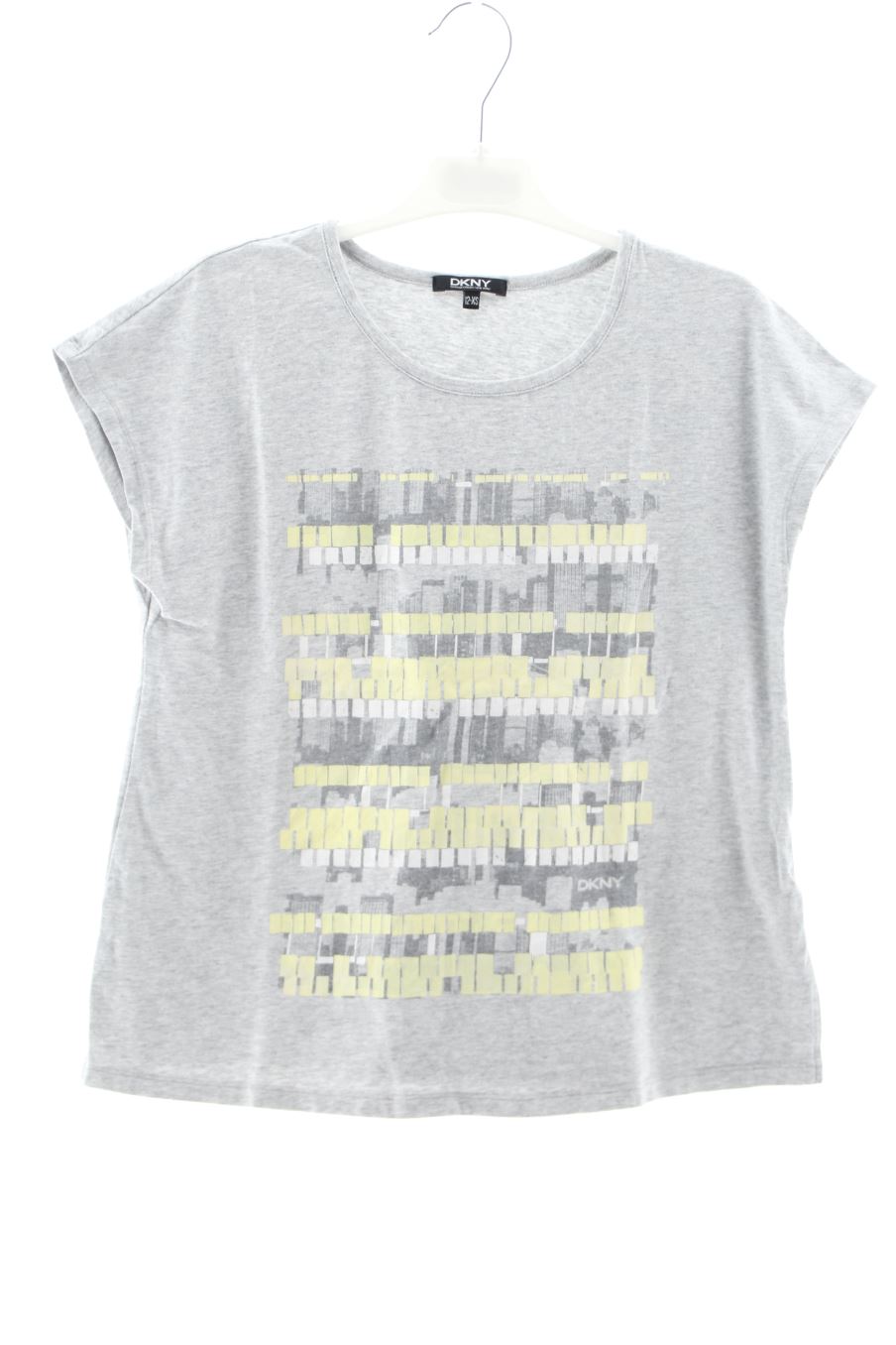 T-shirt DKNY de la taille 12 ans de seconde main