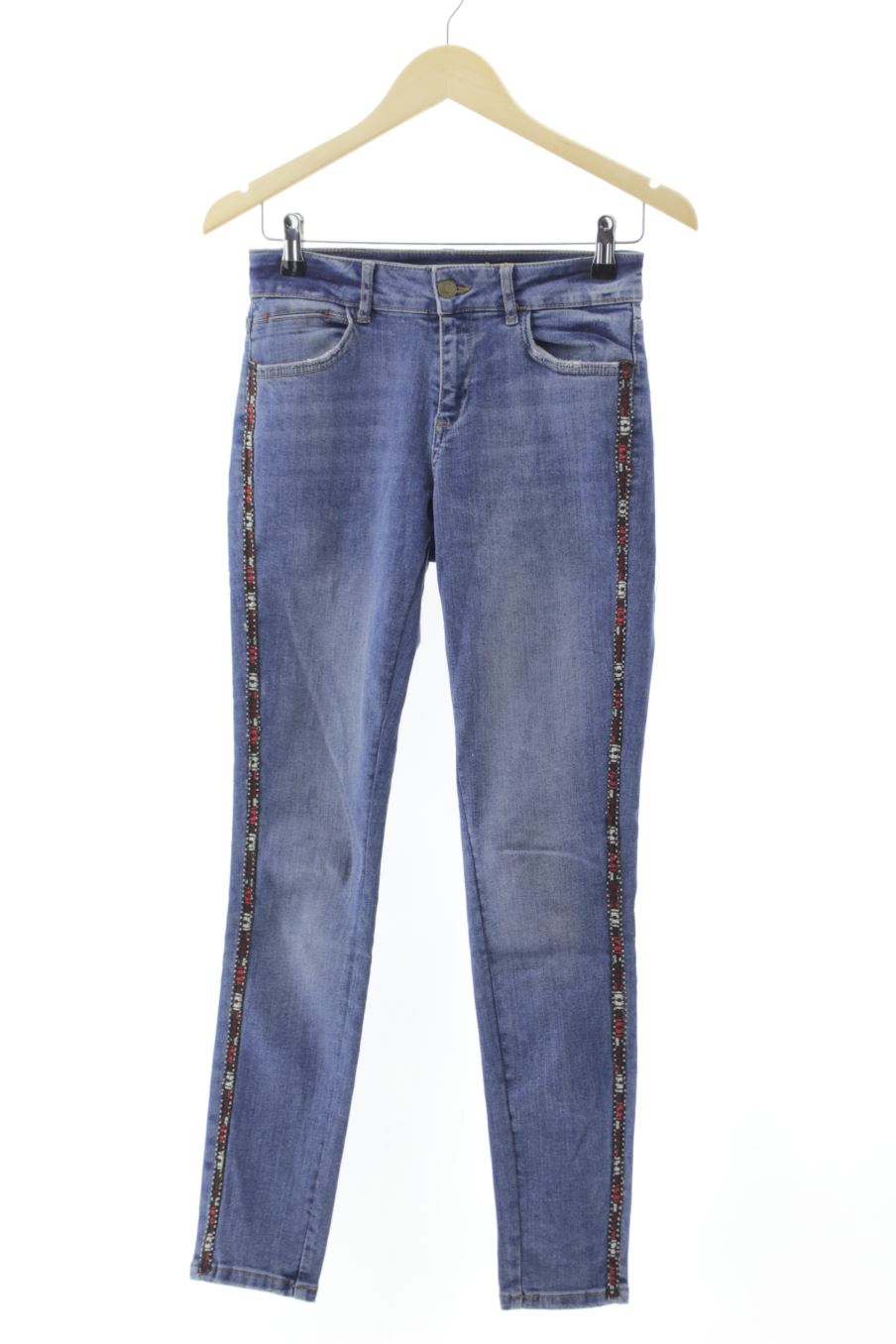 Vaquero de Zara de la talla 36, de color azul de ropa vaquera