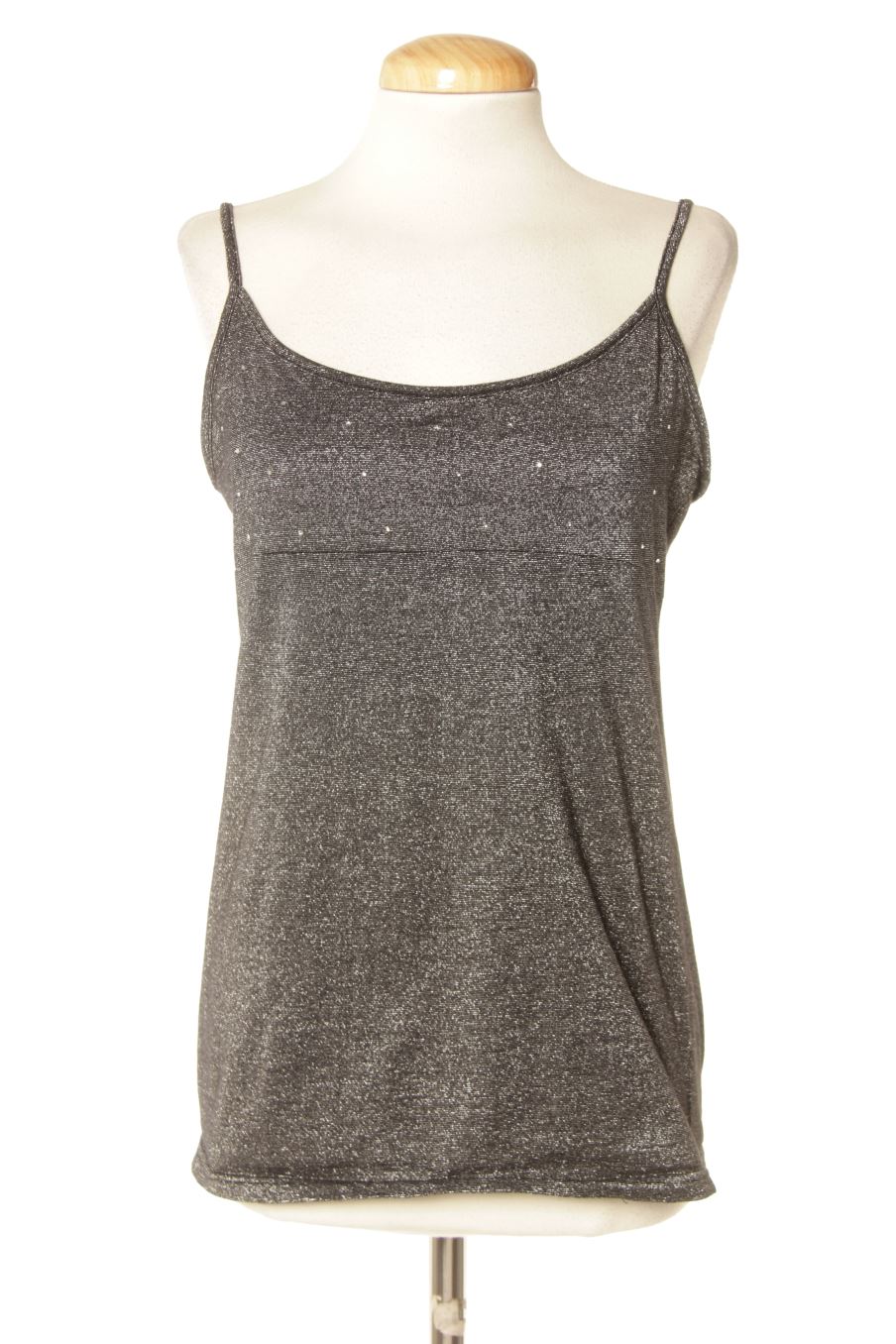 Top de Emma Pernelle de la talla M, de color negro