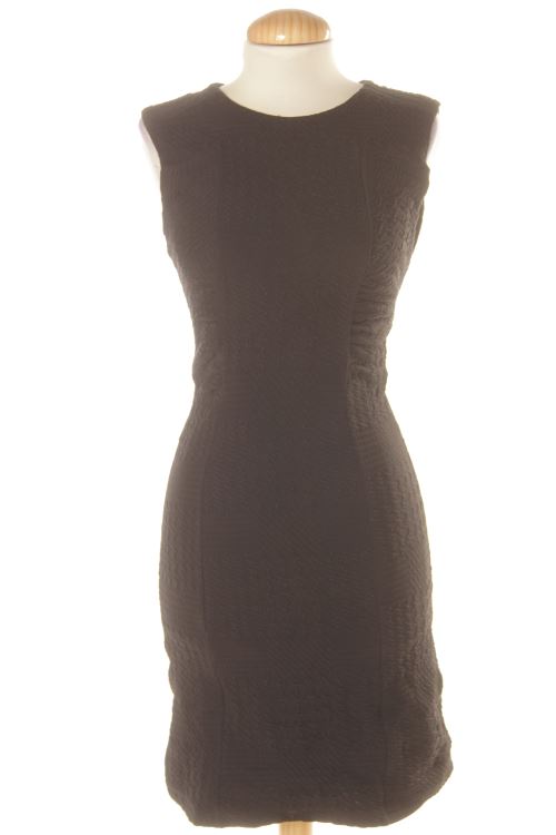 Aufwändiges Kleid