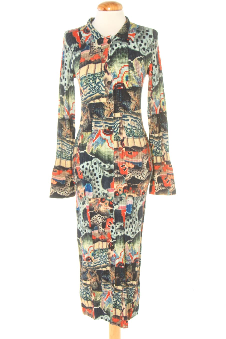 Robe casual Desigual de la taille M, de couleur imprimés