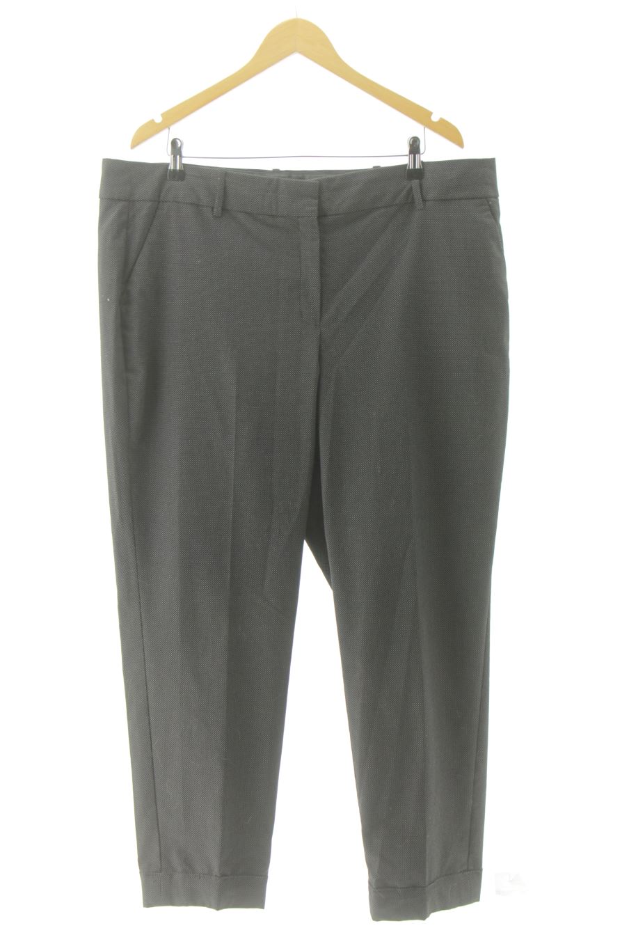 Pantalon Violeta (by Mango ) de la taille 50, de couleur noir