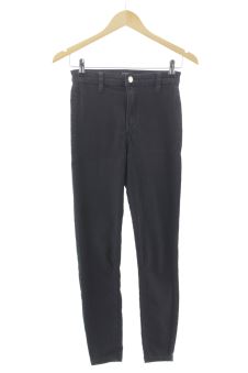Jeans 34 Bershka, photo 1 sur 2