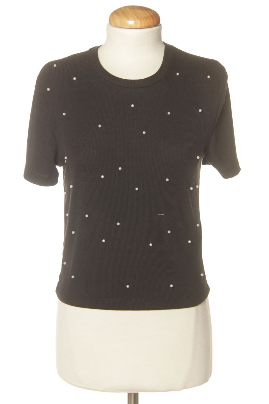 Top de Trafaluc de la talla M, de color negro