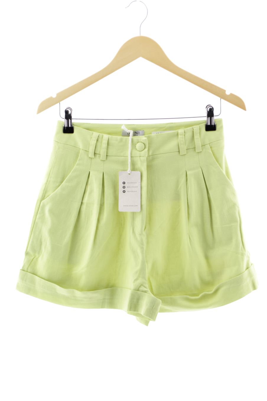 Pantalones cortos de DIVNI Sao Paulo de la talla M, de color verde