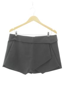 Shorts L Zara, photo 1 sur 2