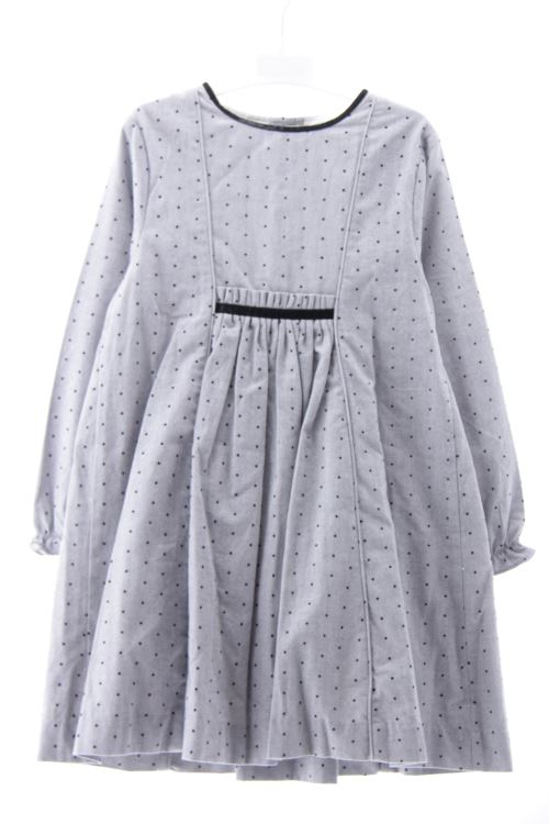 Aufwändiges Kleid