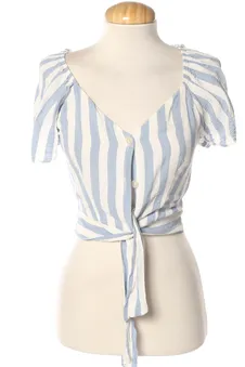 Blusa de manga corta S Bershka, foto 1 de 2