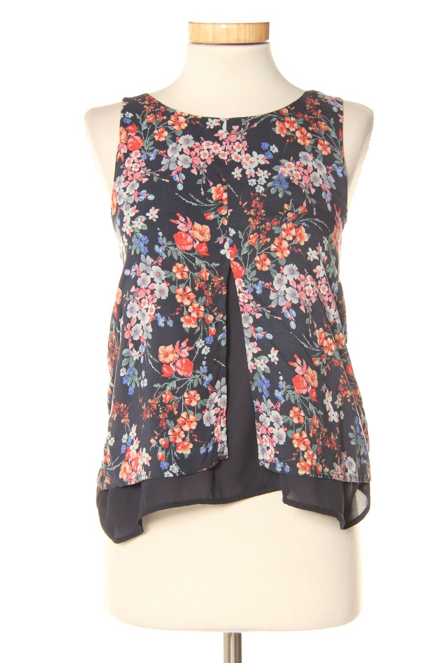 Top Stradivarius de la taille S, de couleur fleurs
