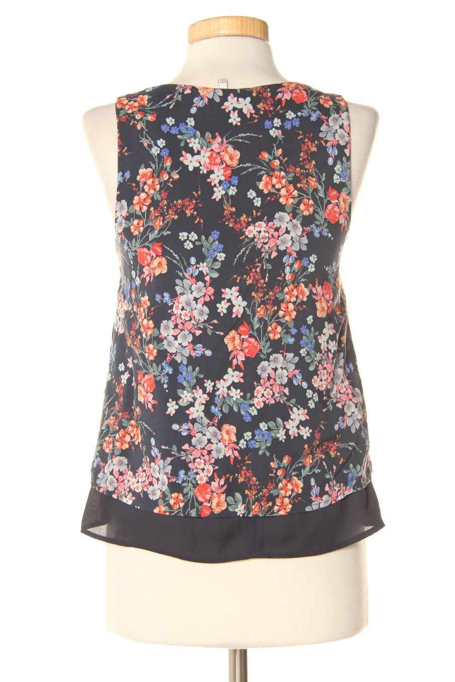 Top Stradivarius de la taille S, de couleur fleurs