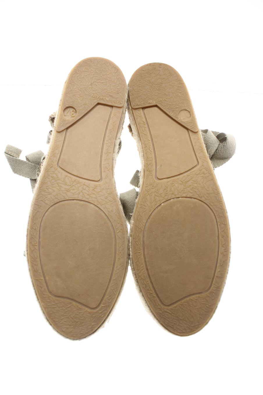 Sandalias planas de Pull & Bear de la talla 37, de color beige de