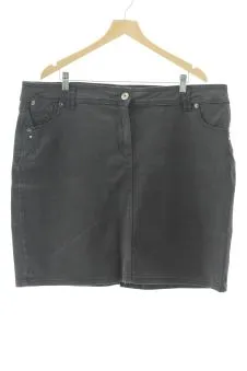 Falda 56 Stradivarius, foto 1 de 2