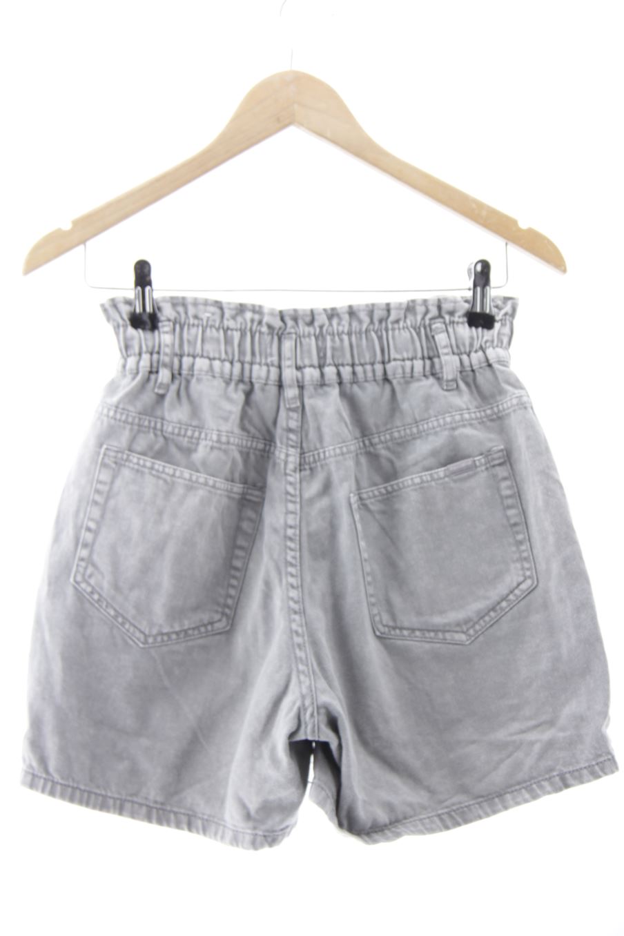 Shorts Pull & Bear de la taille M, de couleur gris de denim