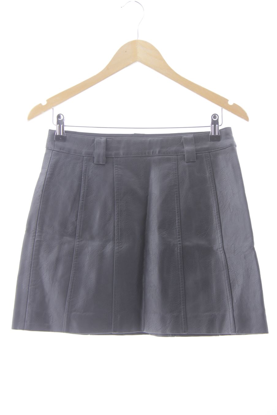 Jupe Stradivarius de la taille 38, de couleur noir de synthétique
