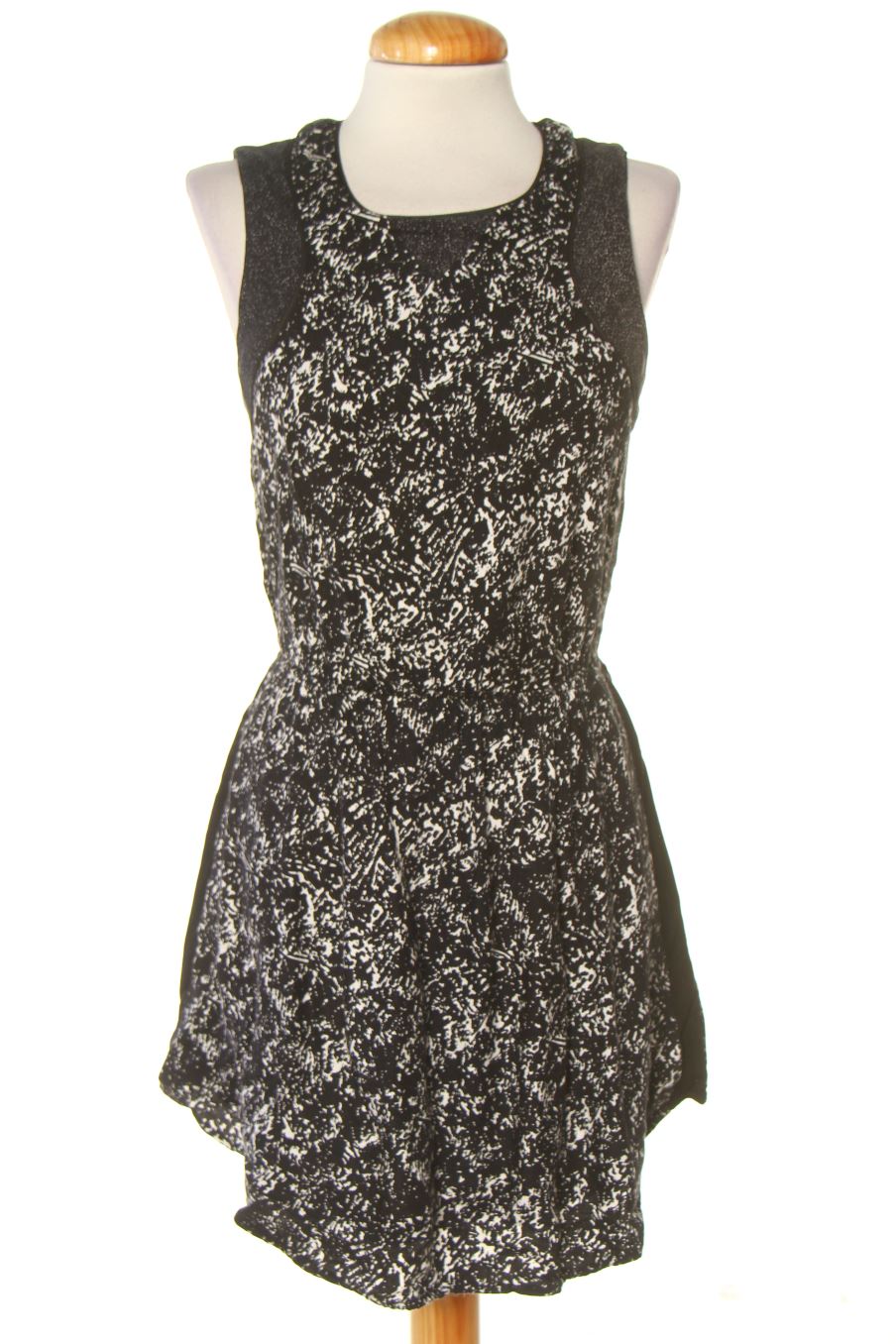 Robe casual Pull & Bear de la taille S, de couleur imprimés
