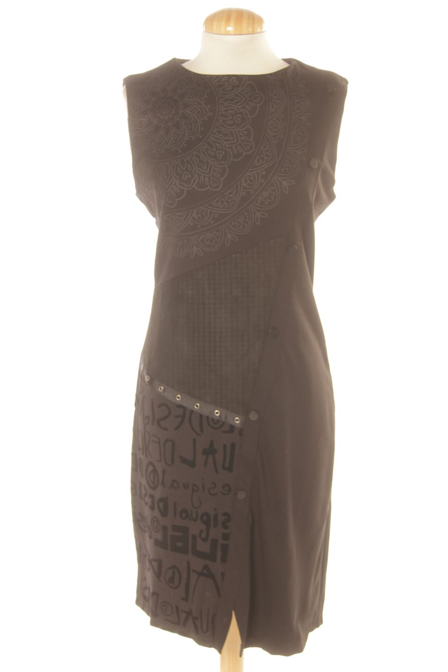 Robe casual Desigual de la taille M, de couleur noir