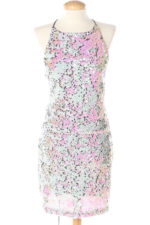 Aufwändiges Kleid
