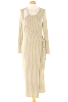 Vestido casual M PERCENTIL, foto 1 de 2