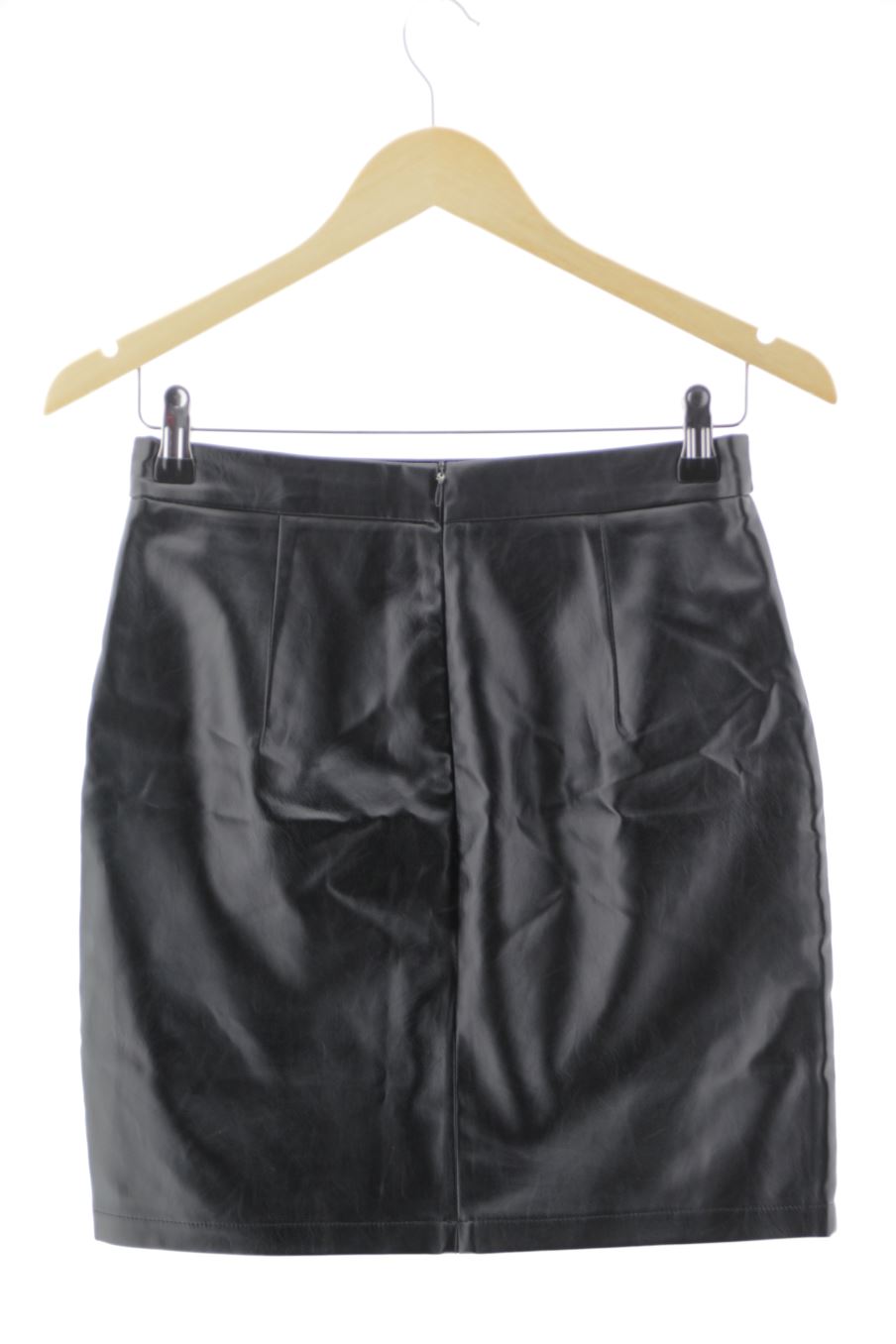 Jupe Boohoo de la taille 38, de couleur noir de synthétique