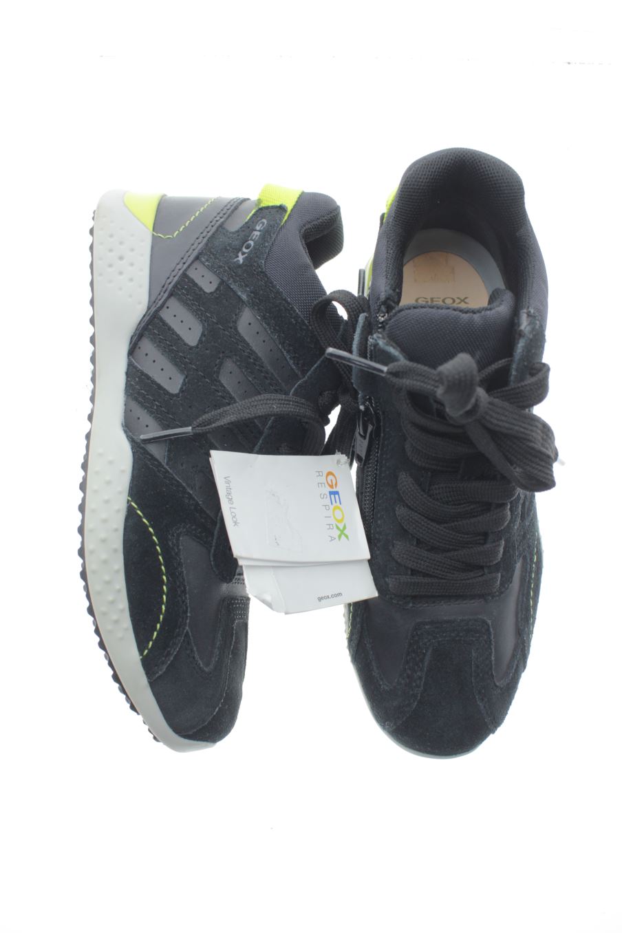 Mit Etikett Geox Turnschuhe Größe 35
