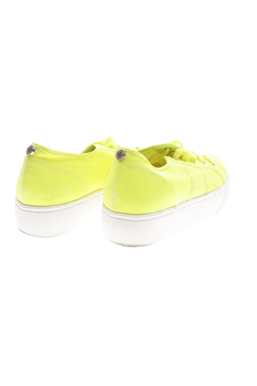 Plataformas de Steve Madden de la talla 43, de color amarillo de