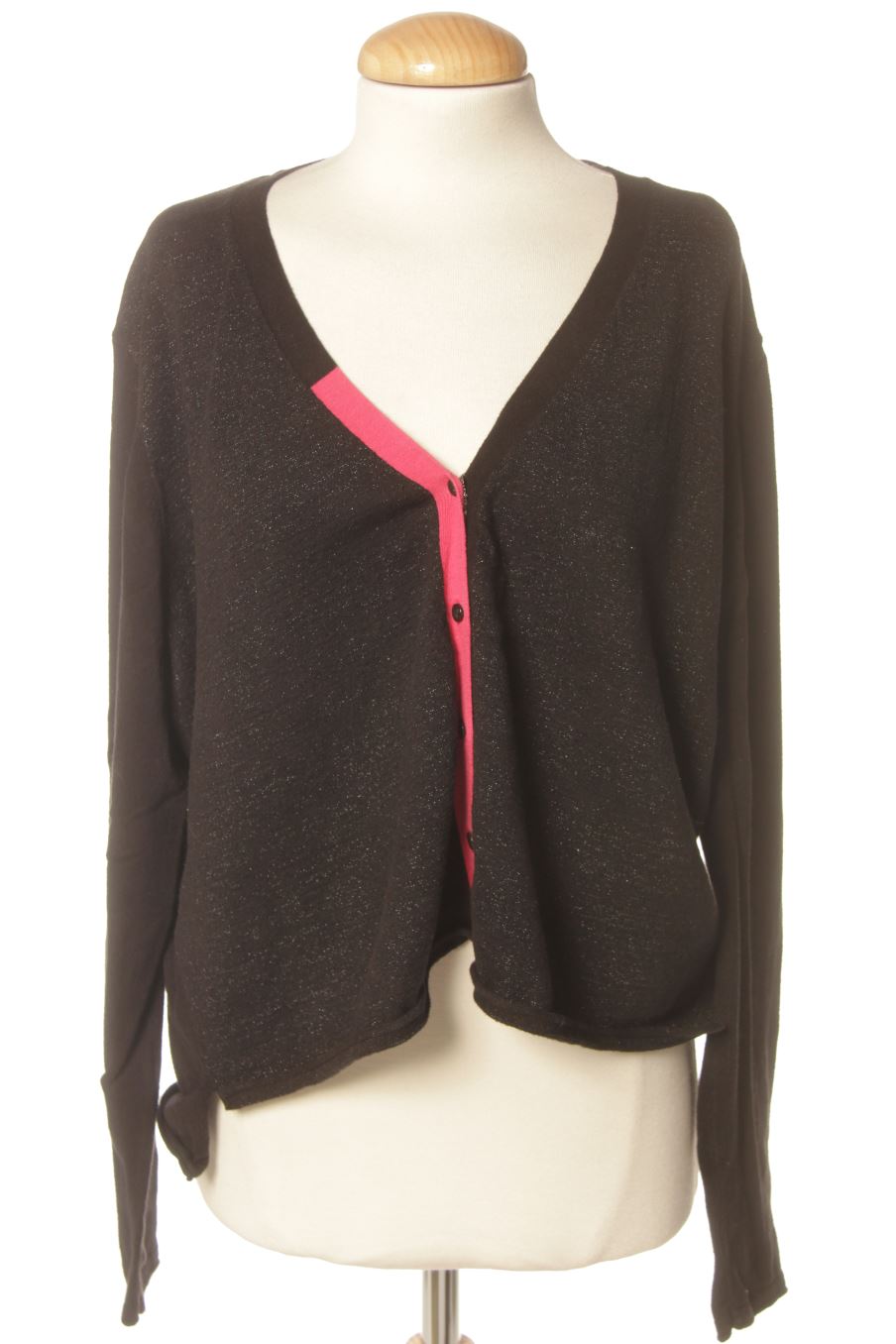 Gilet Miss Captain TREND de la taille 42, de couleur noir